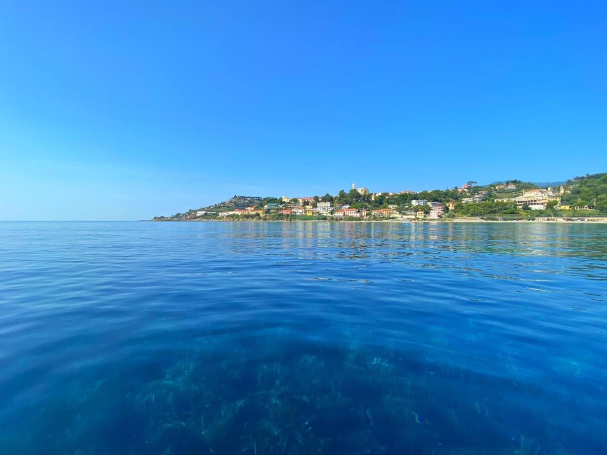 Villa Luxury Tugurio à Arma di Taggia Extérieur photo